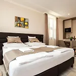 Vegvar Apartmán Gyula