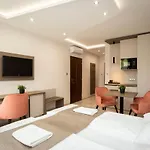 Vegvar Apartmán *