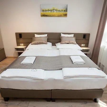 Vegvar Spa Apartman *