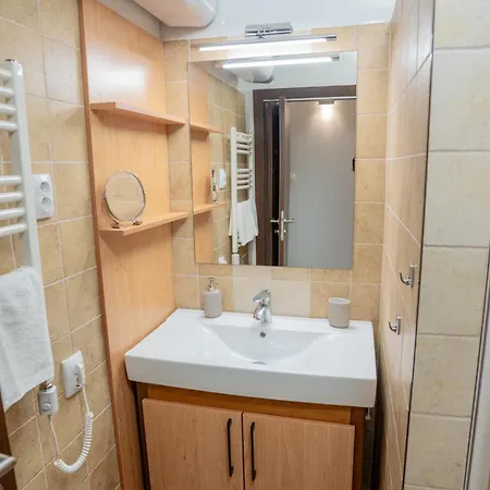 Apartment Vegvar Spa Apartman *