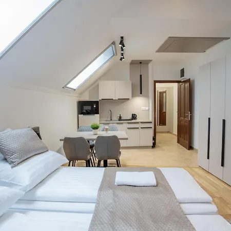 Vegvar Apartmán Gyula