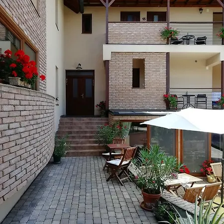 Apartment Vegvar Spa Apartman Gyula